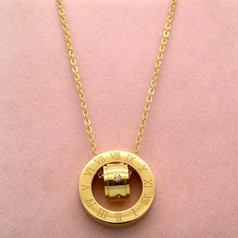 Collar Roman Luxe – Acero Inoxidable 316L con Aro Giratorio y Circonias Brillantes