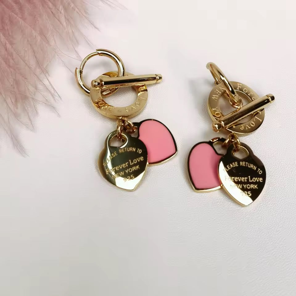 Aros Forever Love – Acero Inoxidable 316L con Dije Doble Corazón Esmaltado