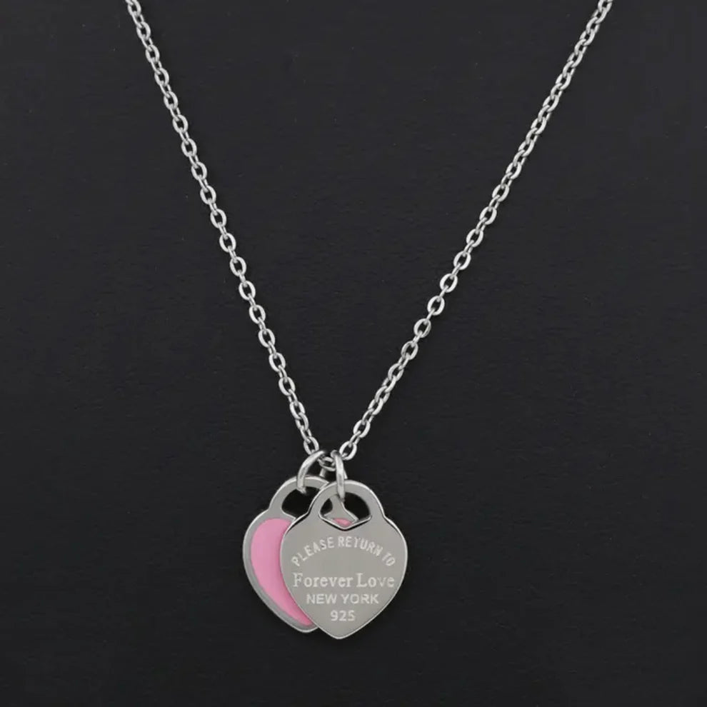 Collar Forever Love – Dije Doble Corazón en Acero Inoxidable 316L