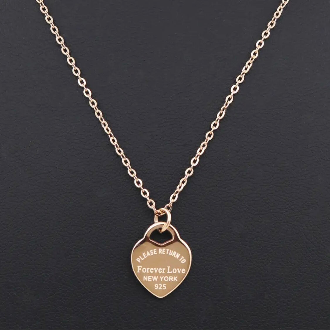 Collar Forever Love – Dije Corazón en Acero Inoxidable 316L