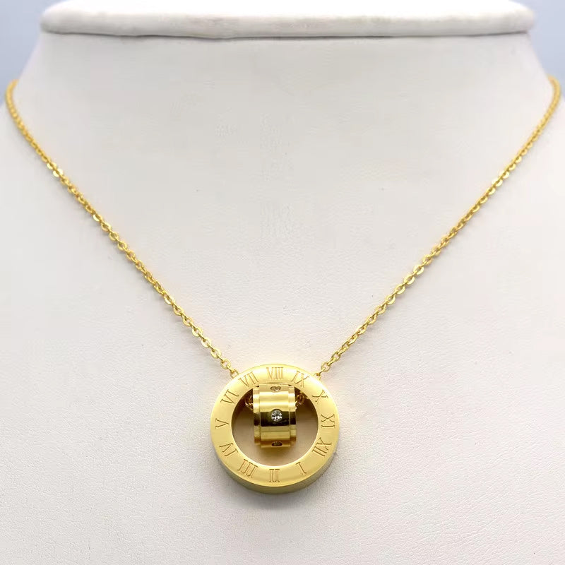 Collar Roman Luxe – Acero Inoxidable 316L con Aro Giratorio y Circonias Brillantes